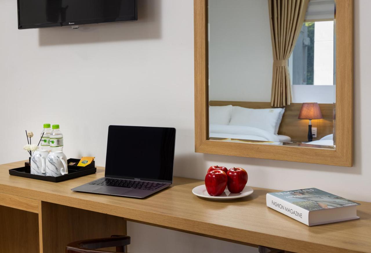 Cat Ba Hongkong Hotel Dong Khe Sau Екстер'єр фото