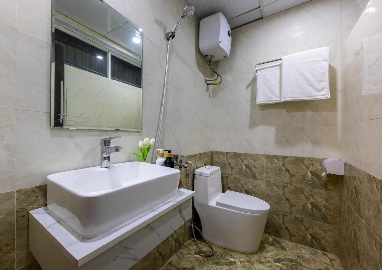 Cat Ba Hongkong Hotel Dong Khe Sau Екстер'єр фото